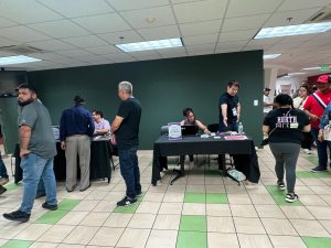 Mexicanos empiezan a votar en Georgia por las elecciones presidenciales9