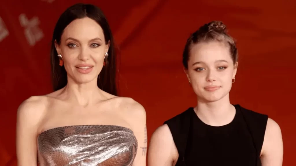 angelina jolie y shiloh jolie pittpng.png