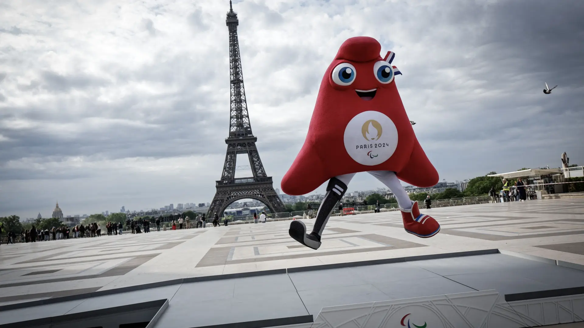 Juegos Olímpicos París 2024 mascota oficial y cual es su nombre La Visión Noticias Radio y TV