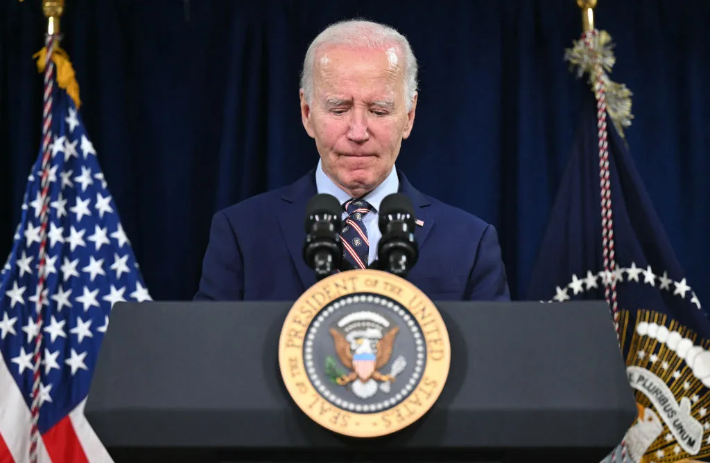 El presidente de Estados Unidos, Joe Biden, pronuncia un discurso tras el fallecimiento del expresidente Jimmy Carter en The Company House en Christiansted, St. Croix, Islas Vírgenes de Estados Unidos, el 29 de diciembre de 2024. Crédito: SAUL LOEB/AFP via Getty Images.