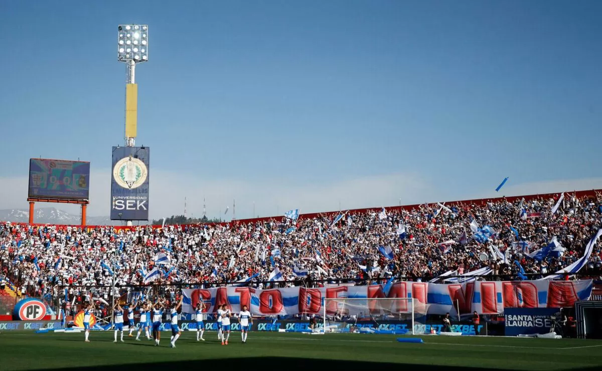 Universidad Católica no podrá jugar en Santiago contra Palestino por Copa Sudamericana. Crédito ONEFOOTBALL