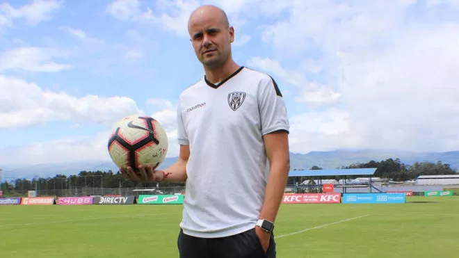 ¿Quién es el entrenador campeón más joven de la Copa Sudamericana? Crédito MSN